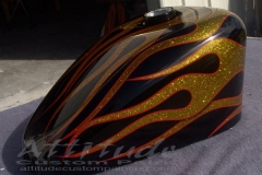 gold-metalflake-red-pinstripe-10