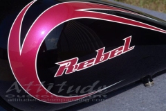 pink-pearl-rebel-lettering-white-03