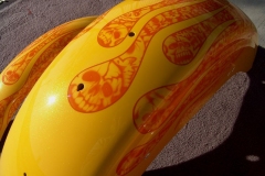 yellow-crystals-detailed-airbrushed-skulls-10