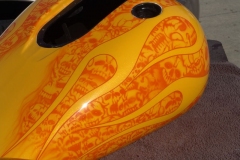 yellow-crystals-detailed-airbrushed-skulls-12