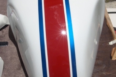 whitepearl-red-blue-stripe-06